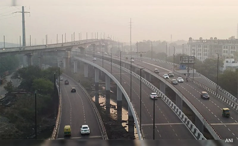 दिल्ली-NCR में हवा हुई खराब, CAQM ने लागू किया GRAP-1; अब इन नियमों का पालन करना होगा जरूरी