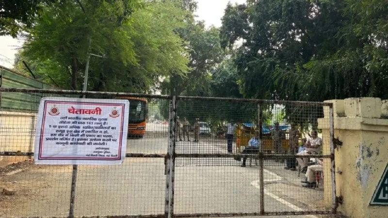 रेस कोर्स मस्जिद: केंद्र ने दिल्ली हाई कोर्ट को दिया आश्वासन, 29 अक्टूबर तक नहीं होगी तोड़फोड़