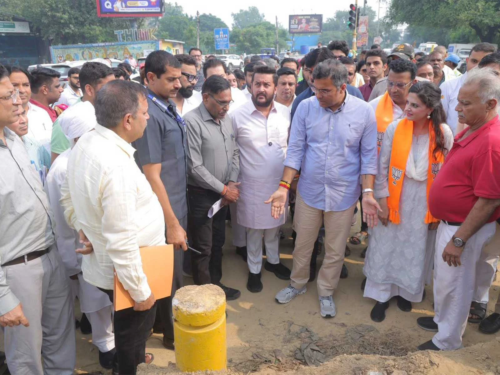 रोहतक रोड होगा चकाचक, रानी झांसी फ्लाईओवर के नीचे लगेगी नई लाइटें: मंत्री परवेश सिंह