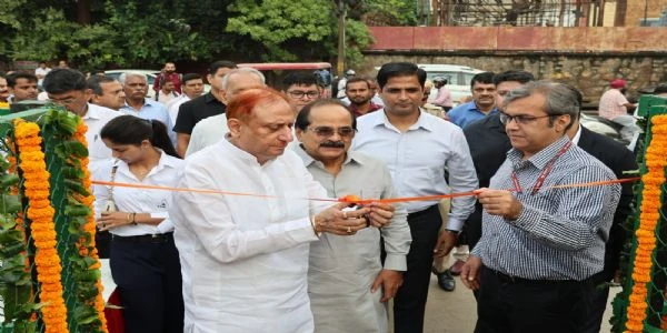 सुभाष नगर में मेयर प्रवेश वाही ने किया पहले 'Reduce, Reuse, Recycle' सेंटर का उद्घाटन
