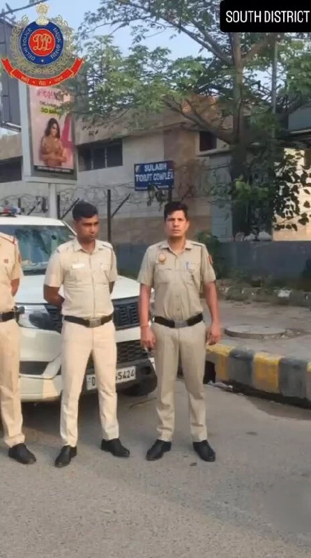 स्नैचिंग रोकने के लिए दिल्ली पुलिस का एक्शन, दक्षिण जिले में सुबह-सुबह चलाया चेकिंग अभियान
