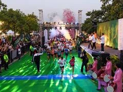 झज्जर: रिलायंस MET सिटी ने आयोजित की पहली इंटरनेशनल हाफ मैराथन, 2500 धावक दौड़े
