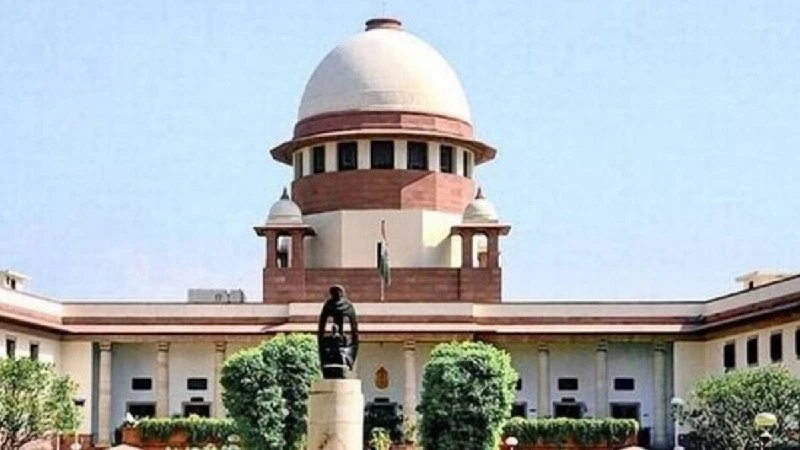 दिल्ली में फुटपाथ अतिक्रमण हटाने को सुप्रीम कोर्ट सख्त, 25 नवंबर तक की डेडलाइन