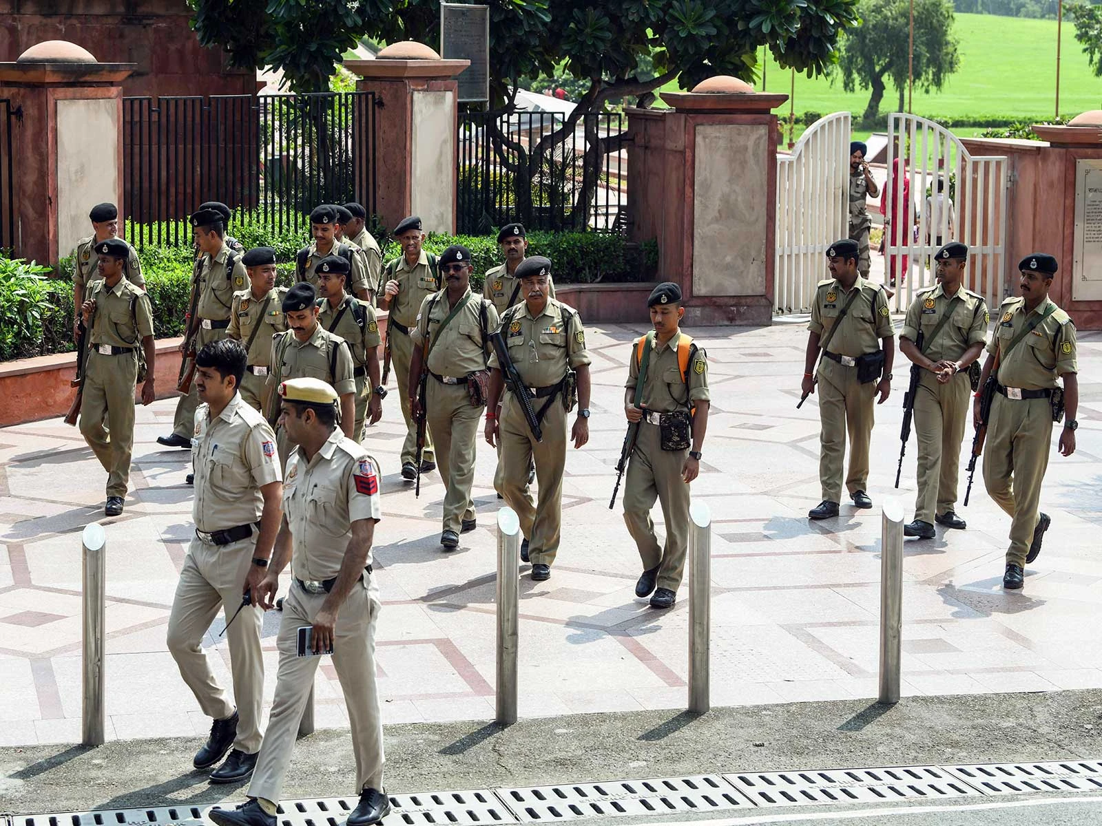 ऑनलाइन दवा और सप्लीमेंट के नाम पर ठगी, दिल्ली पुलिस ने दो को दबोचा