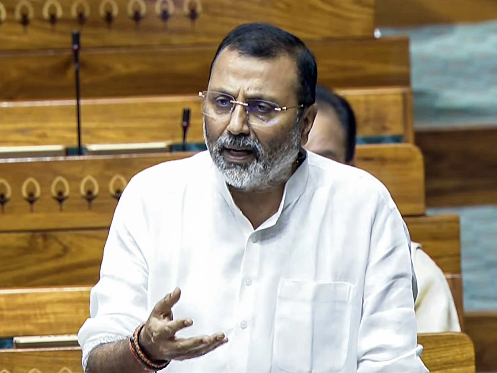 स्टारलिंक विवाद: 'दबाव में नहीं बदलेगा भारत की सुरक्षा नीति', निशिकांत दुबे ने एलन मस्क को लताड़ा