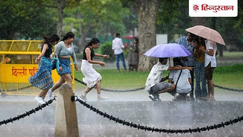 दिल्ली में 75 साल का रिकॉर्ड टूटा, अक्टूबर में महसूस हुई कड़ाके की ठंड