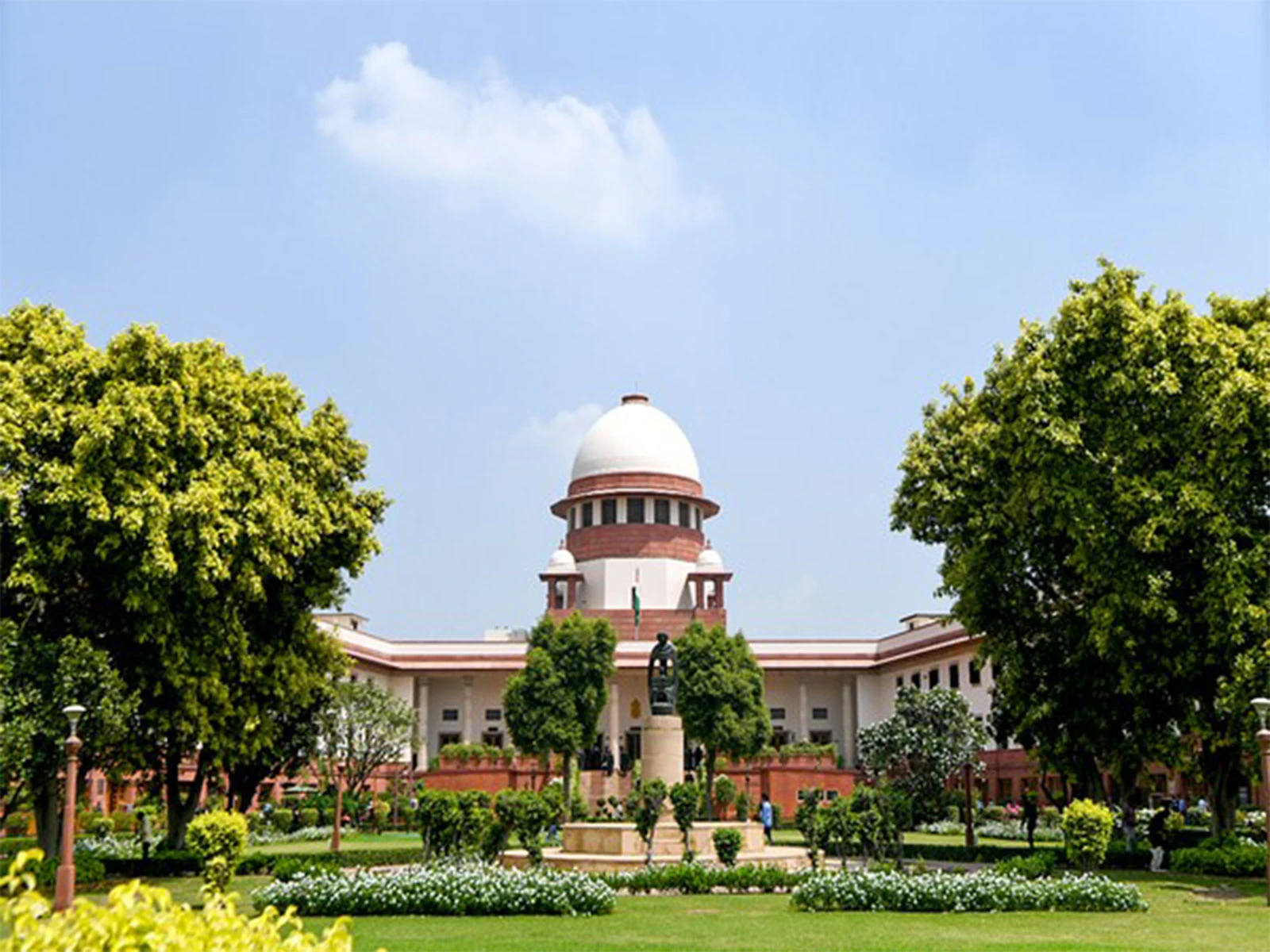 दिल्ली विरोध प्रदर्शन: असली पत्रकारों की पहचान करना मुश्किल, सुप्रीम कोर्ट ने जताई चिंता