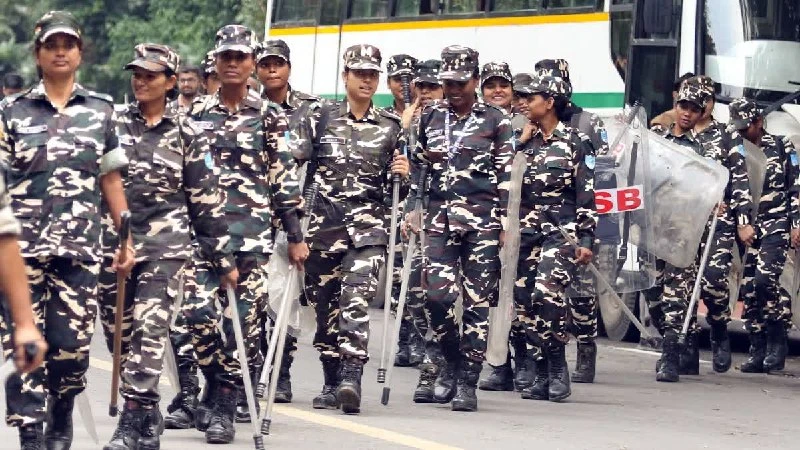 दिल्ली में सुरक्षा सख्त: 221 CAPF कंपनियों की तैनाती 30 दिन के लिए बढ़ाई गई
