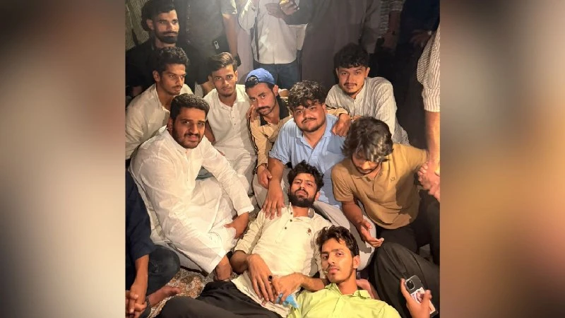 जामिया यूनिवर्सिटी में छात्रों की भूख हड़ताल: प्रशासन ने बनाया 7 सदस्यीय पैनल