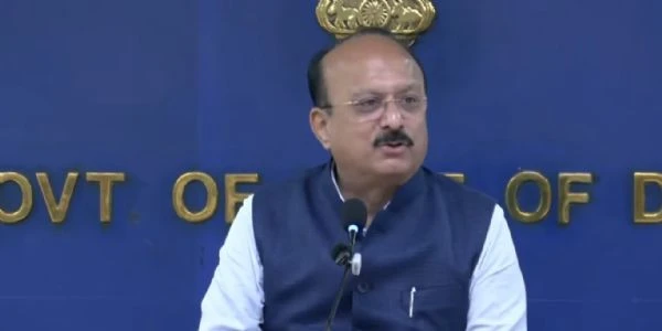 दिल्ली के सभी सरकारी स्कूलों में मिलेंगी मेडिकल सुविधाएं, सरकार खर्च करेगी करीब 49 करोड़