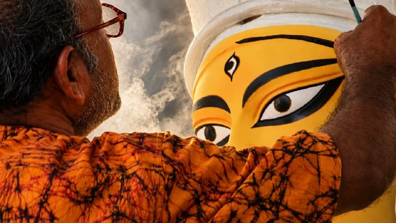 कश्मीरी गेट पर दिल्ली की सबसे पुरानी दुर्गा पूजा की धूम, 117 साल से बरकरार है परंपरा