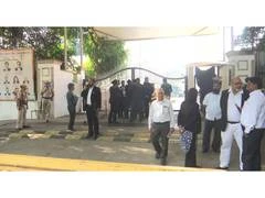 दिल्ली पुलिस अधिकारियों के तबादले के बाद वकीलों ने खत्म की हड़ताल