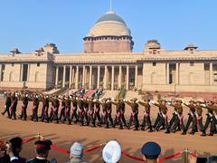 दिल्ली: स्वतंत्रता दिवस की तैयारी के कारण राष्ट्रपति भवन में गार्ड बदलने का समारोह रद्द
