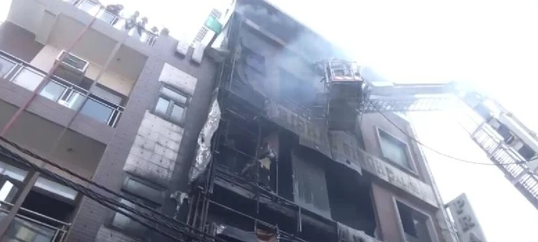 पापाल आग हादसा: मजिस्ट्रियल जांच रिपोर्ट में MCD और फायर डिपार्टमेंट की बड़ी लापरवाही उजागर