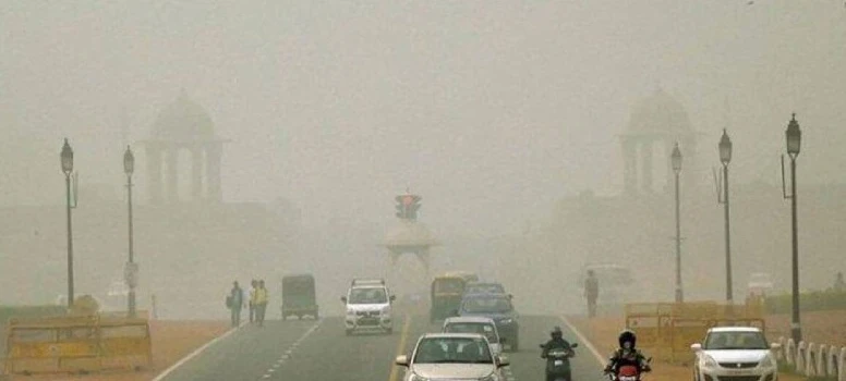 बड़ी खबर: 91% इंडस्ट्रीज के फेल होने पर दिल्ली-NCR में एमिशन नॉर्म्स की डेडलाइन दो महीने बढ़ी