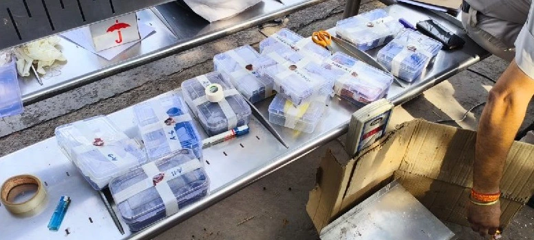 बड़ी कार्रवाई: दिल्ली पुलिस ने हजरत निजामुद्दीन स्टेशन पर 20 करोड़ रुपये की कोकीन पकड़ी, दो नाइजीरियाई महिलाएं गिरफ्तार