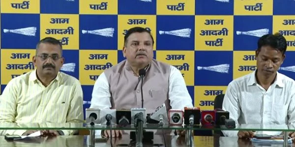 AAP ने ओडिशा के सुंदरगढ़ में आदिवासी जमीन अधिग्रहण रोकने की मांग की, PESA Act उल्लंघन का आरोप