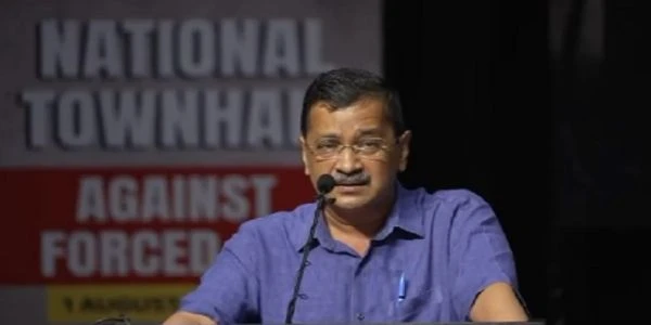 केजरीवाल ने E20 फ्यूल की सेफ्टी पर उठाए गंभीर सवाल, सरकार पर SIAM पर दबाव डालने का लगाया आरोप