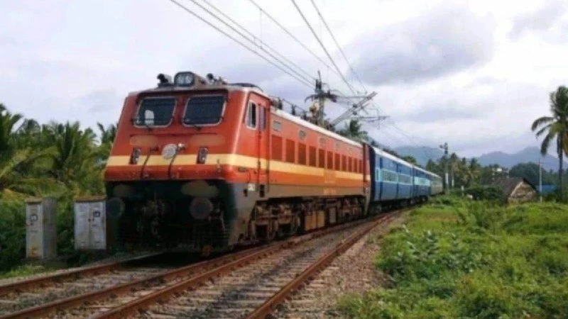 Indian Railways ने New Delhi-Supaul के बीच Festive Season के लिए शुरू की नई Daily Special Train