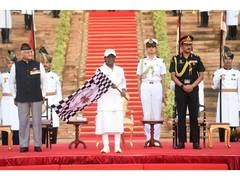 राष्ट्रपति मुर्मू ने सशस्त्र बलों के सम्मान में पहले 'राष्ट्रपति बॉडीगार्ड सोल्जरएथन' को दिखाई हरी झंडी