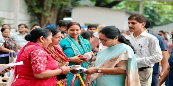 CM Rekha Gupta ने Delhi में की Public Hearing, Good Governance और Women Empowerment पर दिया जोर