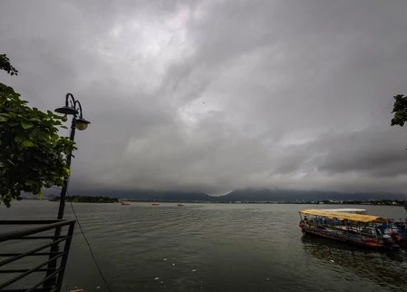 Delhi-NCR Weather: इस हफ्ते होगी बारिश और उमस, जानिए IMD का नया अपडेट