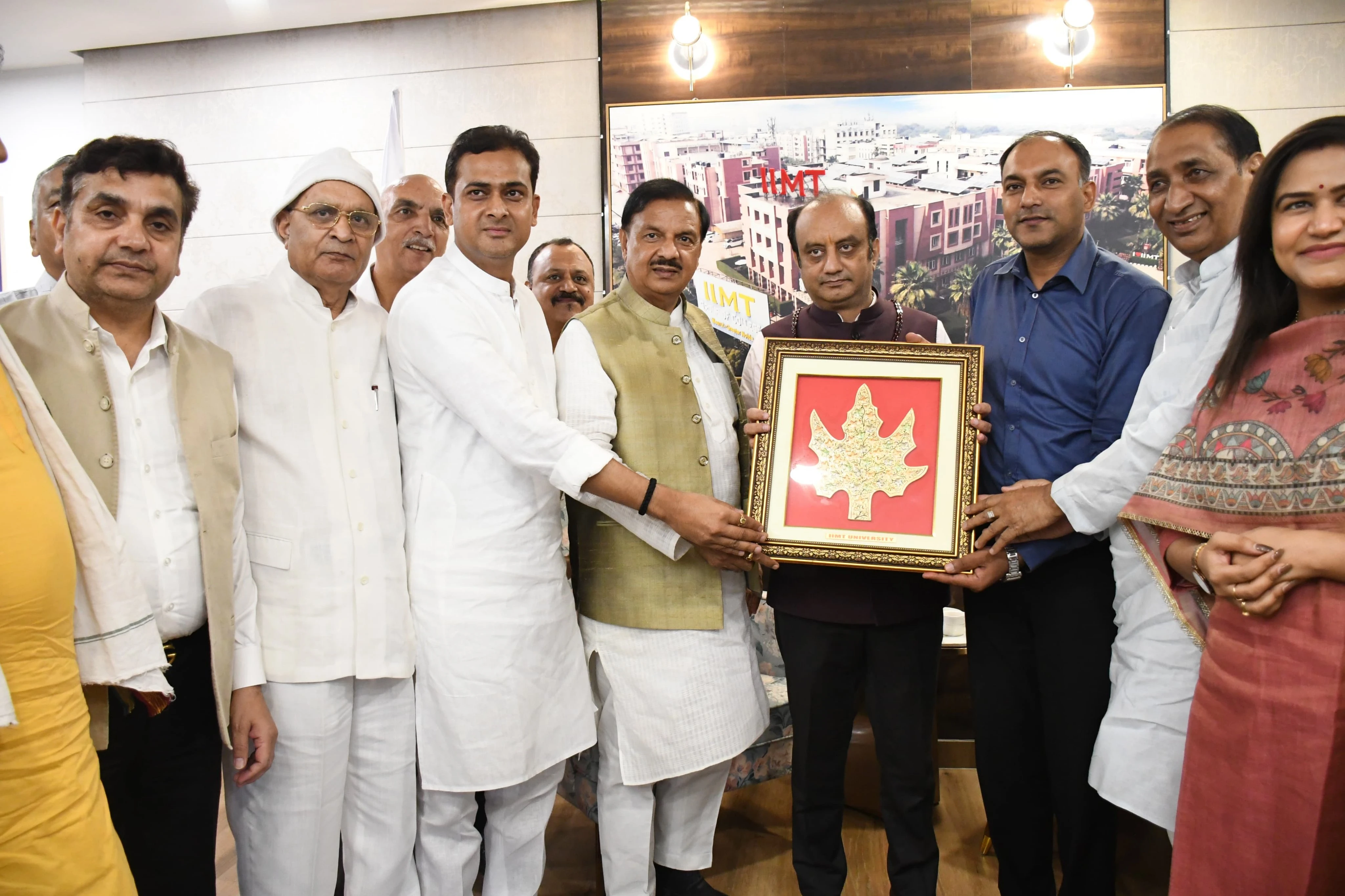 तिरंगा यात्रा में सुधांशु त्रिवेदी ने पंजाब और झारखंड के मुद्दों पर केजरीवाल-राहुल पर साधा निशाना