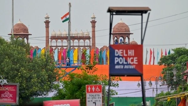 Independence Day 2024: लाल किले पर सुरक्षा के कड़े इंतजाम, दिल्ली हाई अलर्ट पर!