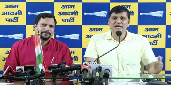 दिल्ली सरकार की साइकिल खरीद में भ्रष्टाचार का आरोप, AAP ने की जांच की मांग