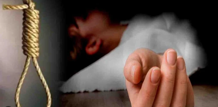 नोएडा और ग्रेटर नोएडा में छह लोगों ने फंदा लगाकर की आत्महत्या, दो अज्ञात शव मिलने से फैली सनसनी