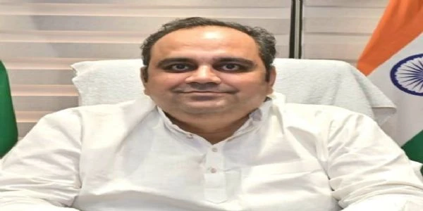 दिल्ली सरकार का बड़ा फैसला: मेडिकल एजुकेशन सीटों में होगी भारी बढ़ोतरी, जानिए पूरी योजना