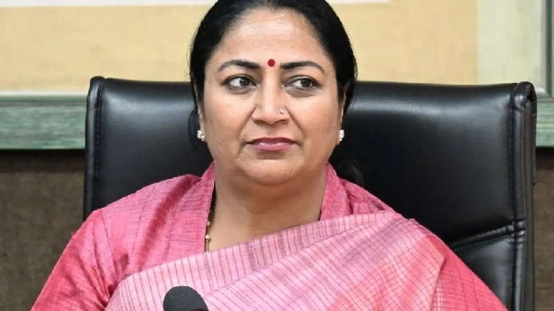 Delhi Lakshmi Yojana: 1 सितंबर से महिलाओं के खाते में आएंगे ₹2,500, जानें पूरी डिटेल