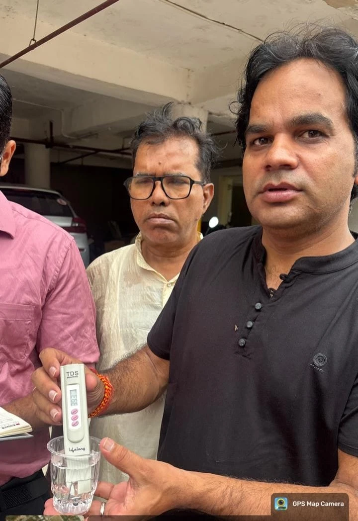 नोएडा की मिग्सन अल्टिमो सोसाइटी में दूषित पानी की शिकायत पर जांच शुरू, दिए गए निर्देश