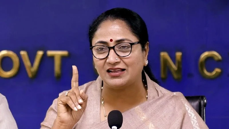दिल्ली सरकार ने बुजुर्गों के लिए शुरू की वयो आनंद योजना