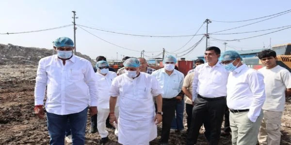 दिल्ली मेयर प्रवेश वाही ने भलस्वा लैंडफिल साइट का किया दौरा, बायो-माइनिंग कार्यों की समीक्षा की