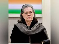 दिल्ली कोर्ट ने सोनिया गांधी की वोटर लिस्ट में नाम शामिल करने के मामले में फैसला टाला