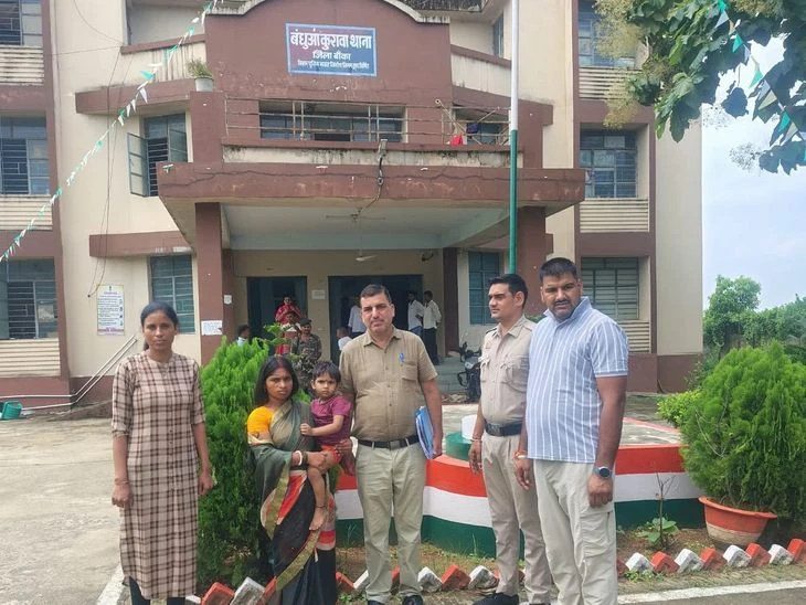 दिल्ली पुलिस ने अपहरण किए गए तीन साल के बच्चे को असनाहा गांव से किया बरामद, महिला आरोपी गिरफ्तार