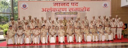 दिल्ली पुलिस मुख्यालय में विदाई समारोह: 101 सेवानिवृत्त कर्मियों को मिला मानद रैंक प्रमोशन