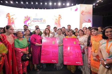 दिल्ली सरकार का बड़ा फैसला: महिलाओं के लिए डीटीसी बसों में पिंक पेपर टिकट की सुविधा 17 सितंबर तक बढ़ाई गई