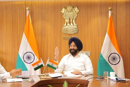 दिल्ली के मंत्री मनजिंदर सिंह सिरसा ने झंडेवालान कॉम्प्लेक्स को स्मार्ट इंडस्ट्रियल हब बनाने की योजना बनाई