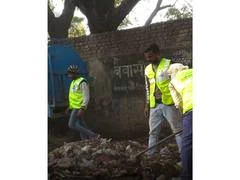 एमसीडी का बड़ा एक्शन: दिल्ली के सभी 12 जोन में 33 अवैध निर्माण तोड़े गए और 5 संपत्तियां सील