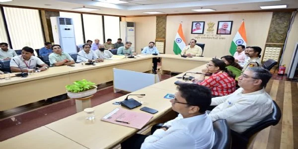 दिल्ली स्वास्थ्य मंत्री डॉ. पंकज कुमार सिंह ने मेगा ब्लड डोनेशन ड्राइव की तैयारियों की समीक्षा की