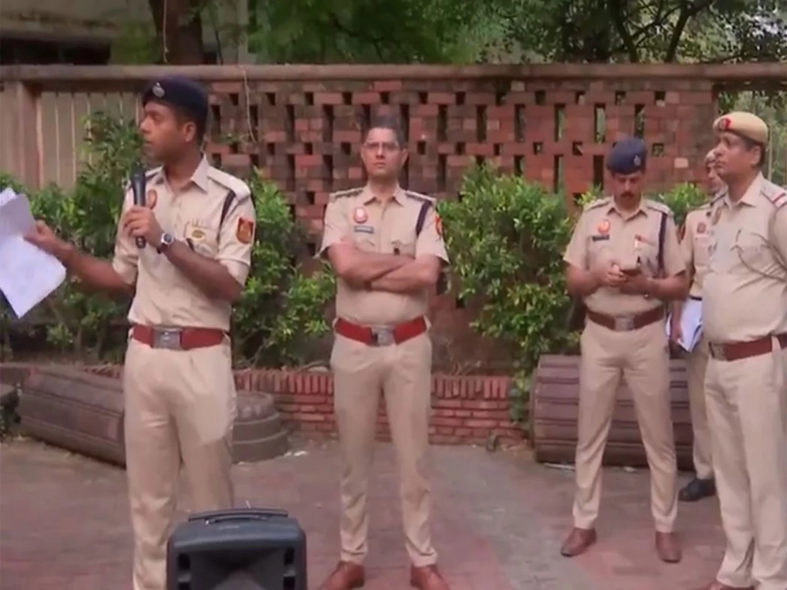 दिल्ली यूनिवर्सिटी छात्रसंघ चुनाव: डीयू नॉर्थ कैंपस में सुरक्षा कड़ी, चप्पे-चप्पे पर पुलिस तैनात