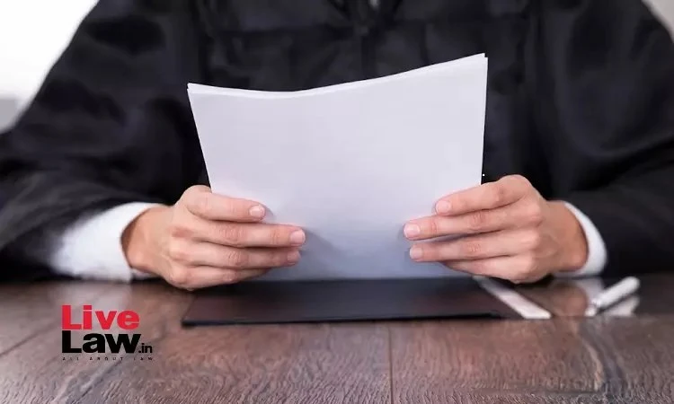 दिल्ली हाई कोर्ट का सख्त आदेश: वकीलों के लंबित बिलों का तुरंत भुगतान करें और पोर्टल की तकनीकी समस्याएं दूर करें