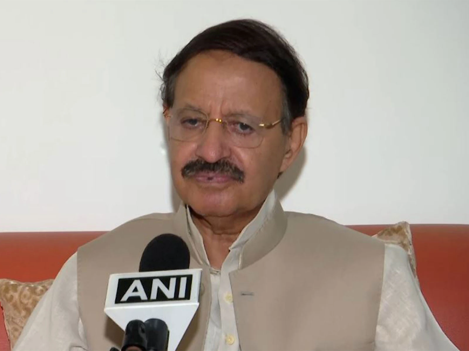 राहुल गांधी के पीएम मोदी की मिमिक्री विवाद पर कांग्रेस नेता राशिद अल्वी का बड़ा बयान