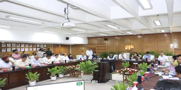 NDMC: सरोजिनी नगर में बनेगा 50 बिस्तरों का आयुष अस्पताल और ईवी पार्किंग पर 50 प्रतिशत छूट मंजूर