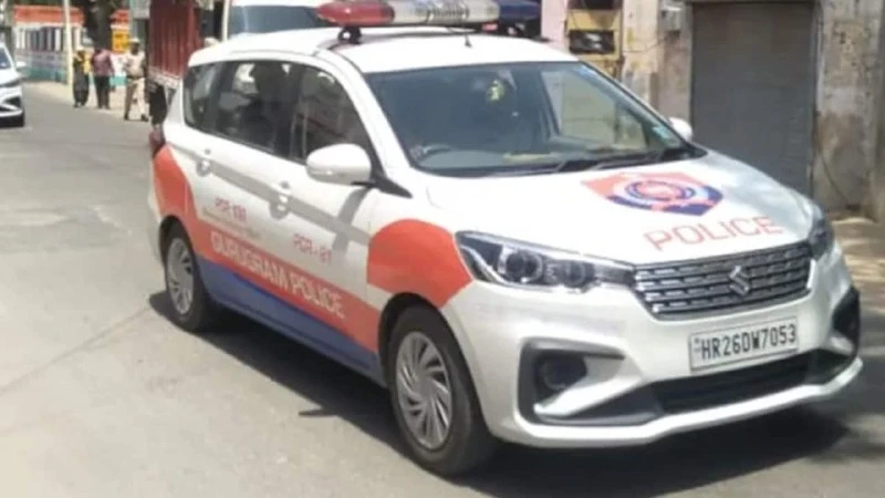 गुरुग्राम ट्रैफिक पुलिस ने चेकिंग के दौरान पकड़ी 46500 रुपये के पेंडिंग चालान वाली स्कॉर्पियो