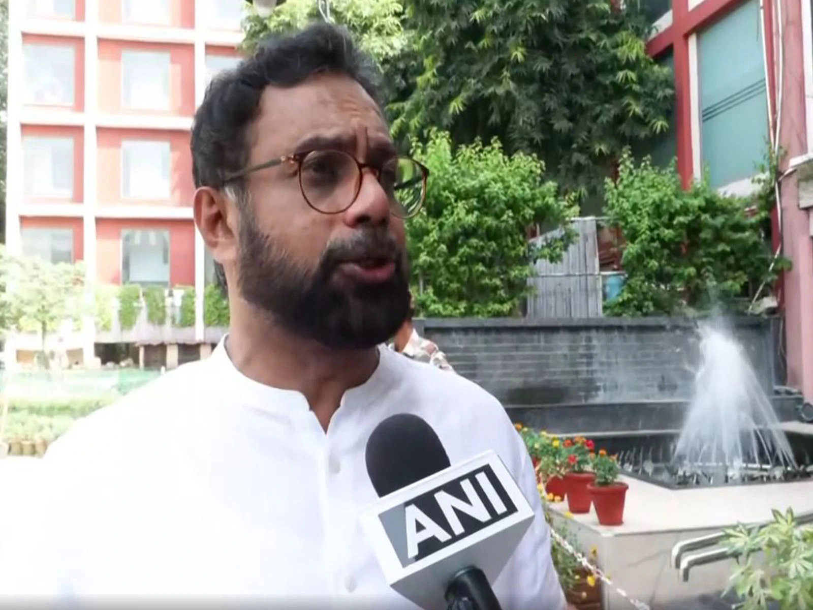 मुख्य चुनाव आयुक्त को हटाने के लिए INDIA गठबंधन बनाएगा बड़ी रणनीति, सीपीएम सांसद जॉन ब्रिटास का बड़ा बयान
